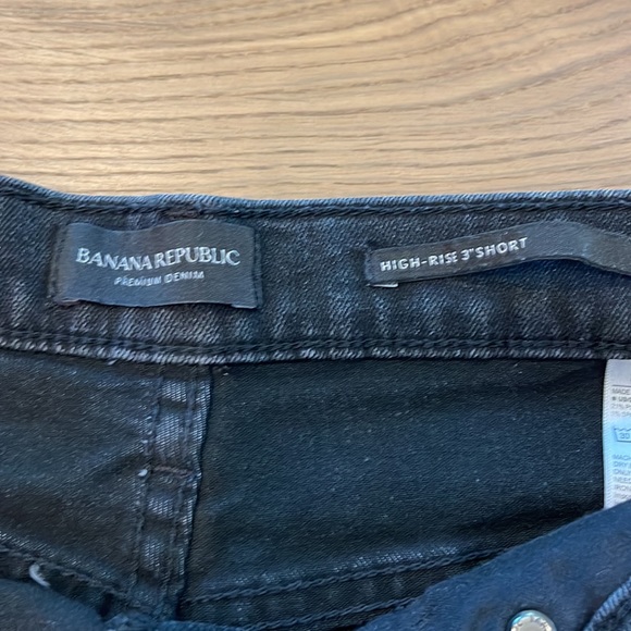 Banana Republic shorts - Picture 2 of 5